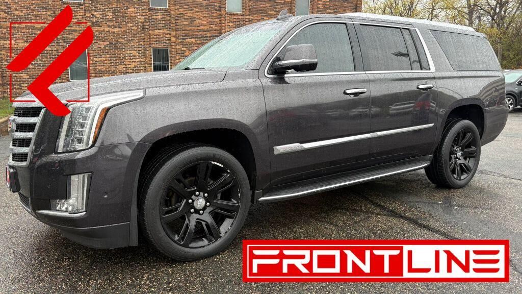 2017 CADILLAC Escalade ESV