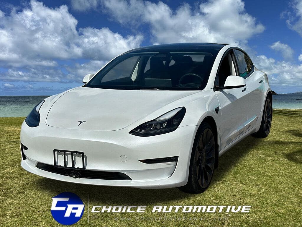 2023 TESLA Model 3