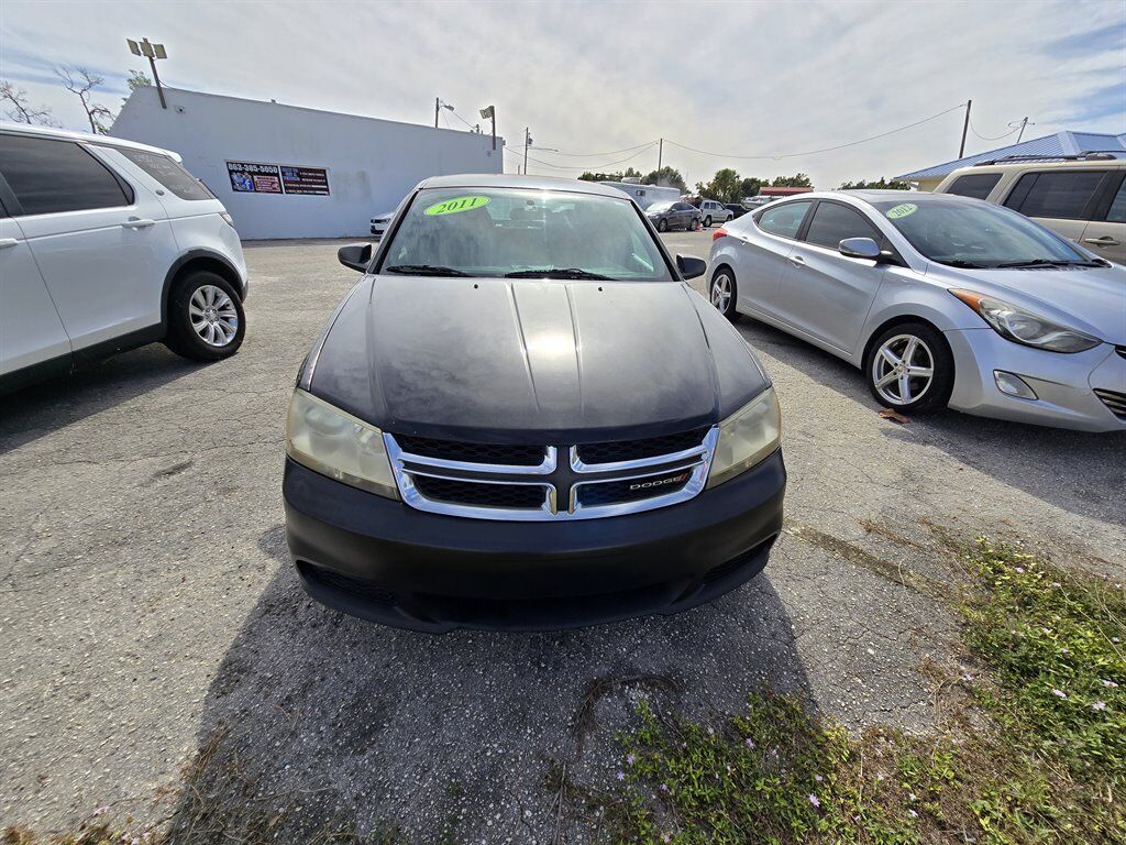 2013 DODGE Avenger