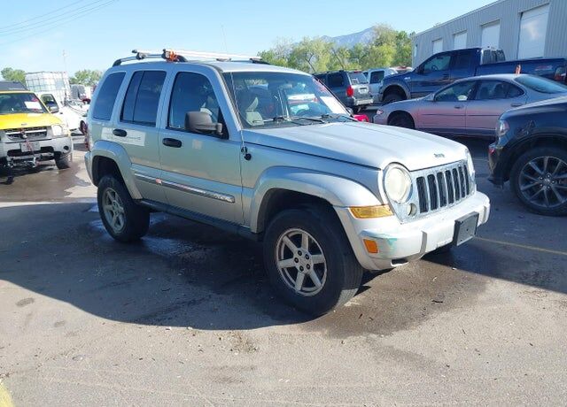 2005 JEEP Liberty