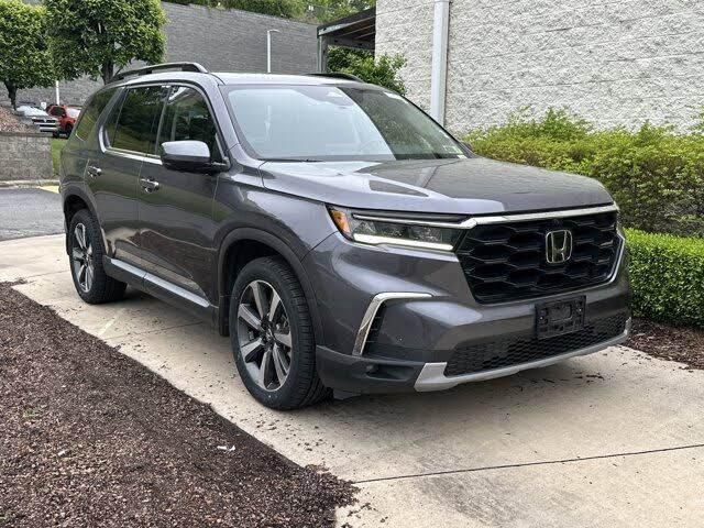 2023 HONDA Pilot