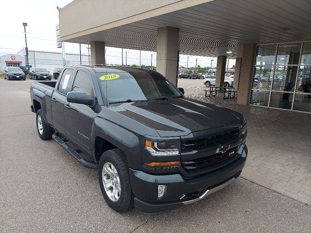 2018 CHEVROLET Silverado