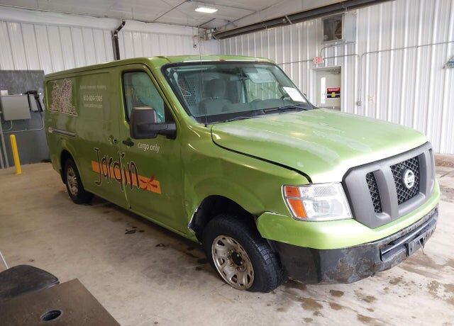 2012 NISSAN NV