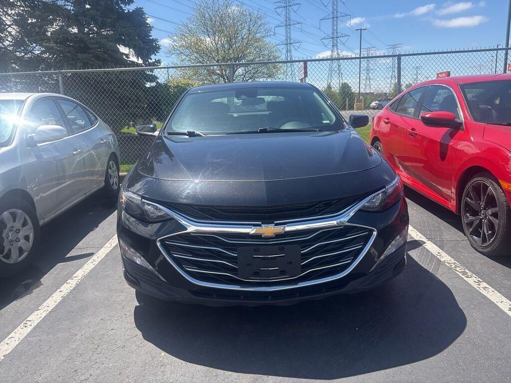 2023 CHEVROLET Malibu