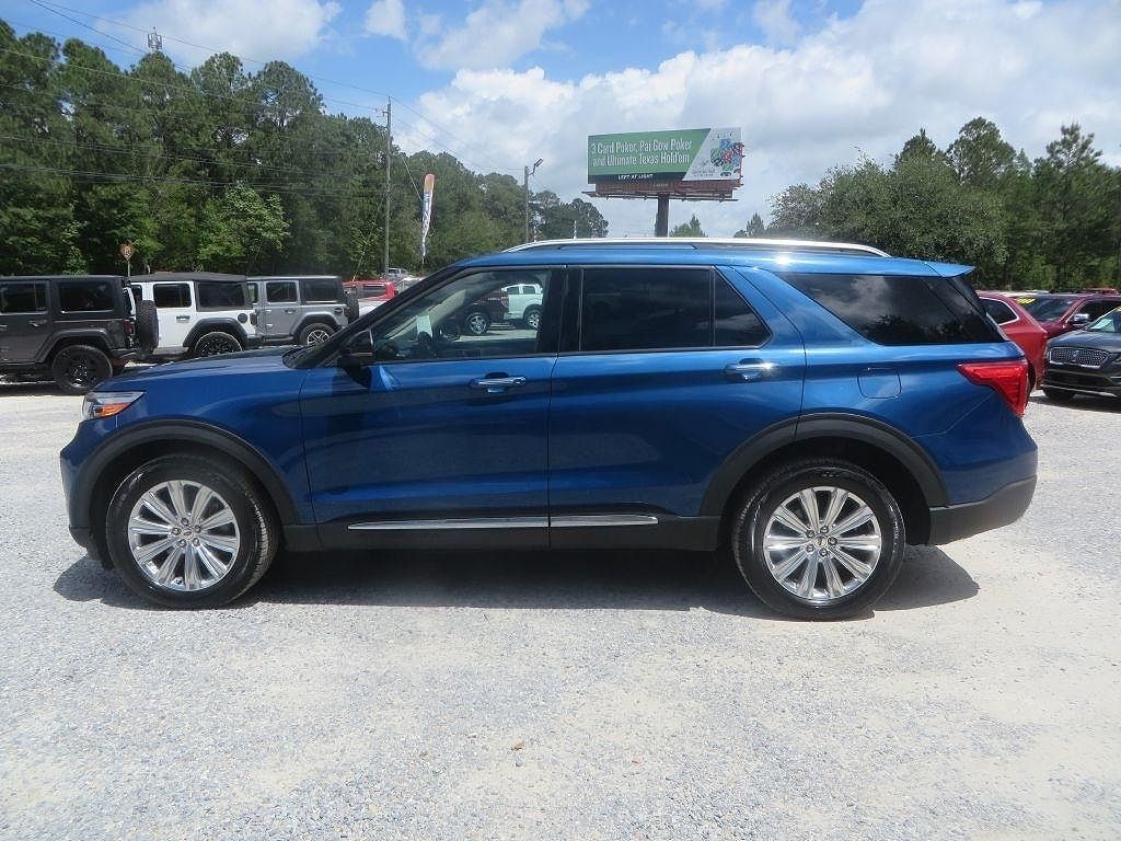 2021 FORD Explorer