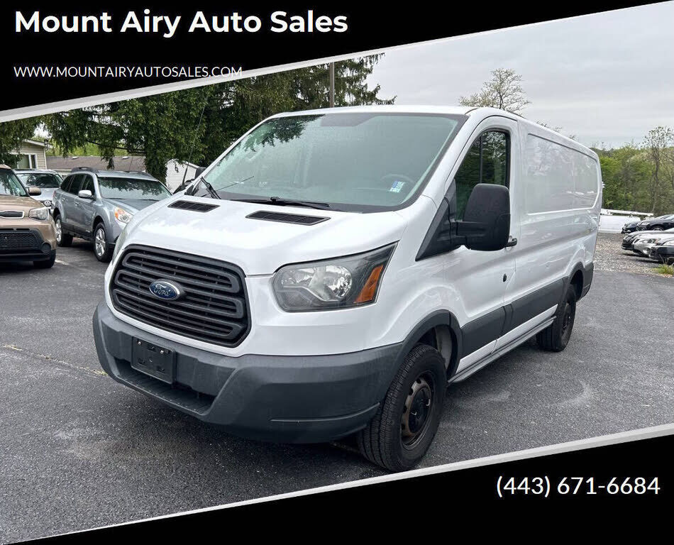 2015 FORD Transit