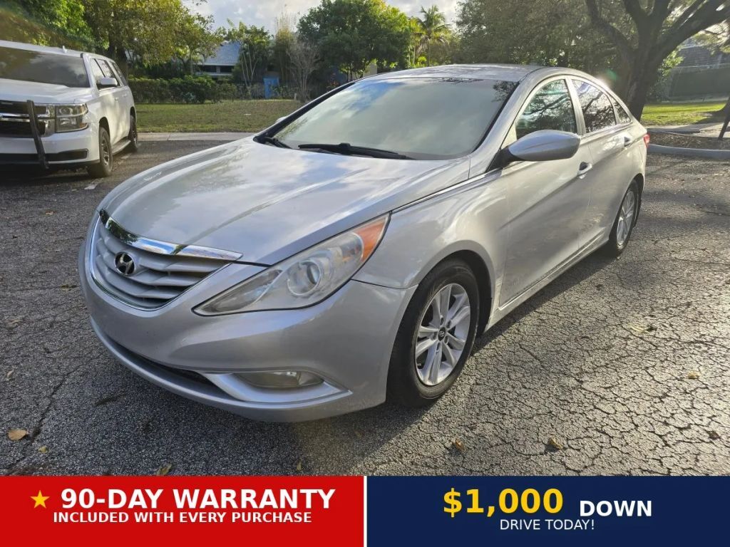 2013 HYUNDAI Sonata