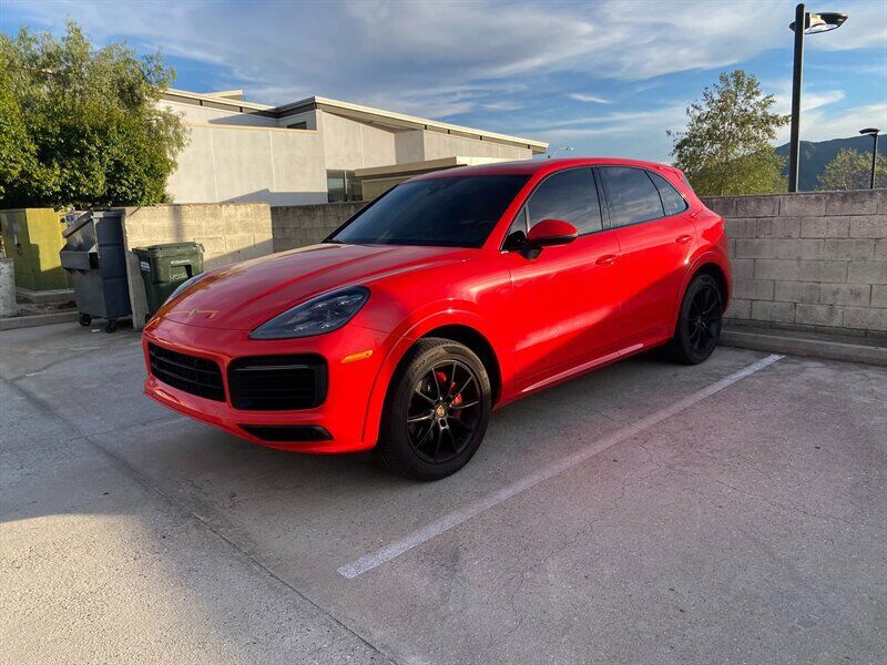 2019 PORSCHE Cayenne