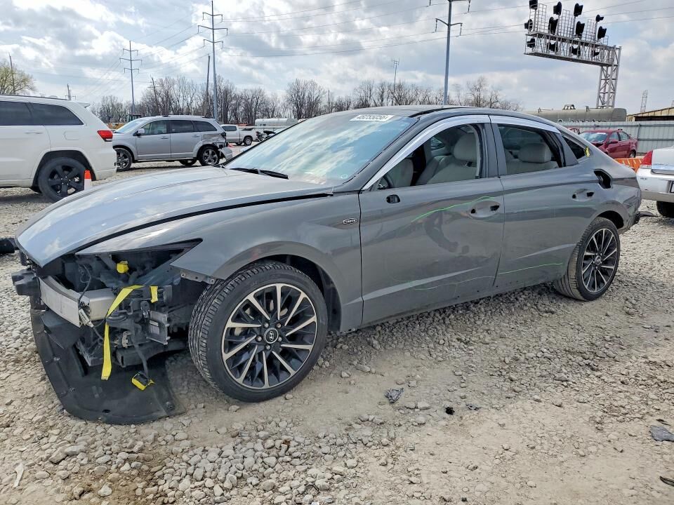 2021 HYUNDAI Sonata