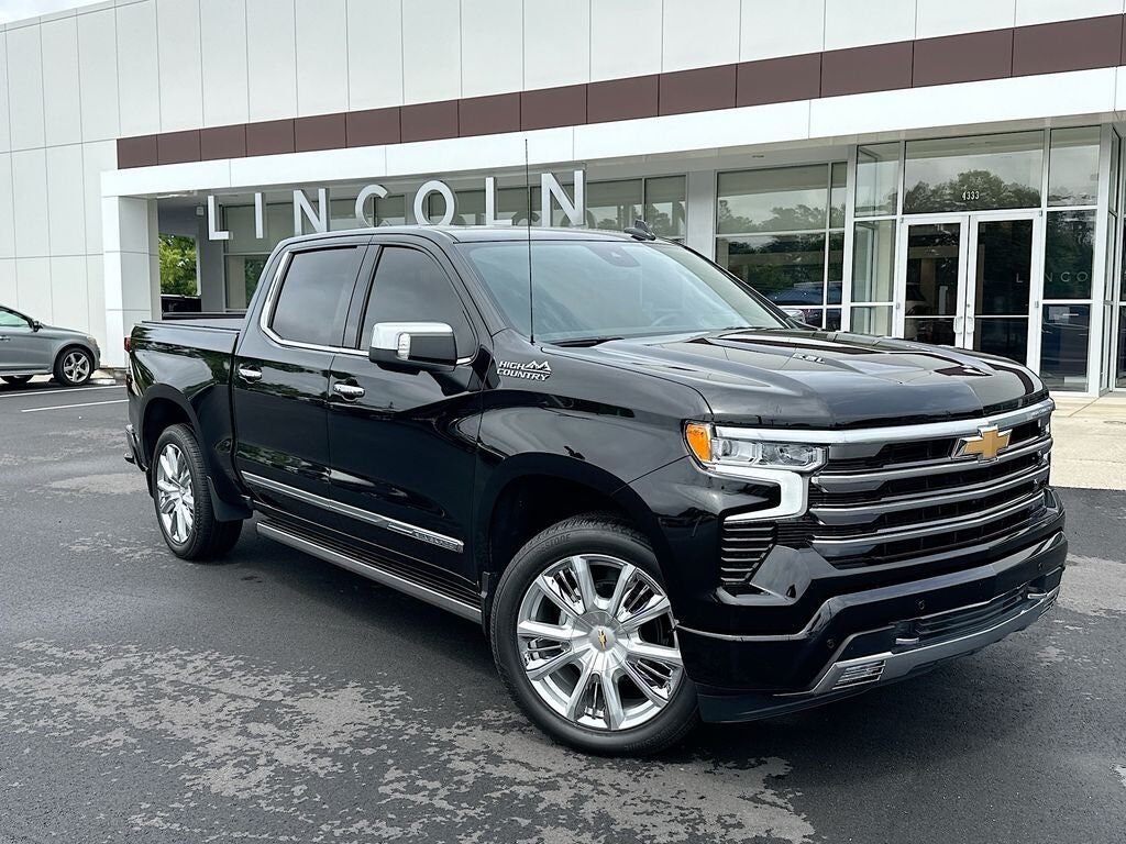 2025 CHEVROLET Silverado