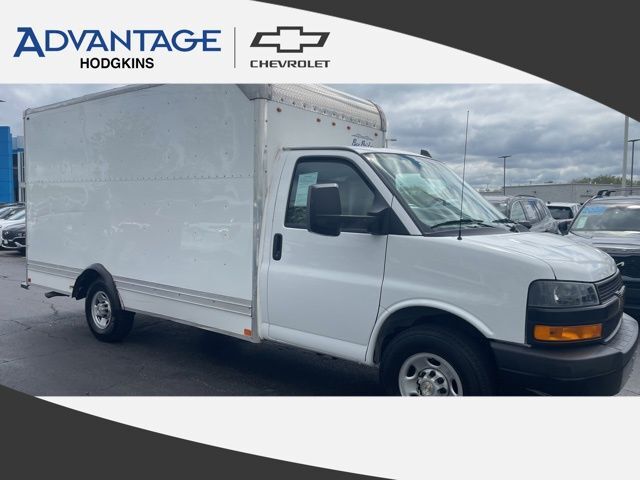 2022 CHEVROLET Express