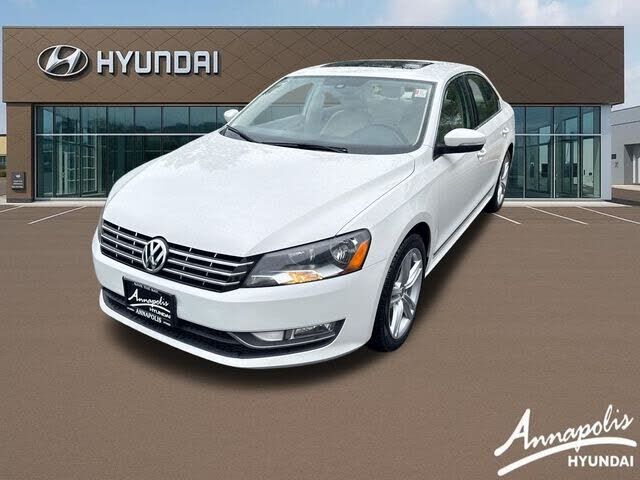 2014 VOLKSWAGEN Passat