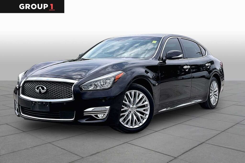 2015 INFINITI Q70L