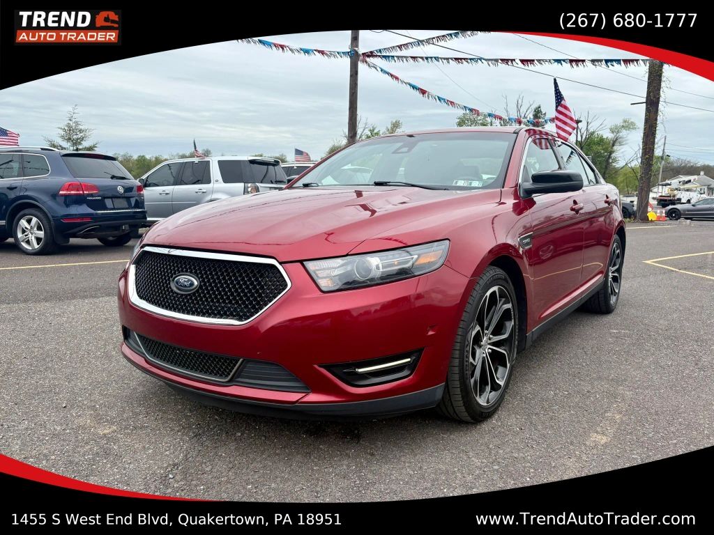 2013 FORD Taurus