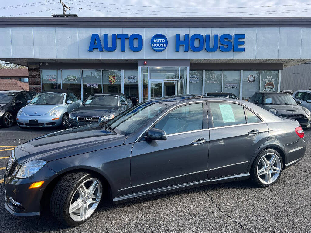 2013 MERCEDES-BENZ E-Class