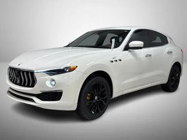 2022 MASERATI Levante