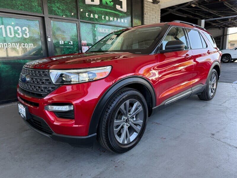 2021 FORD Explorer