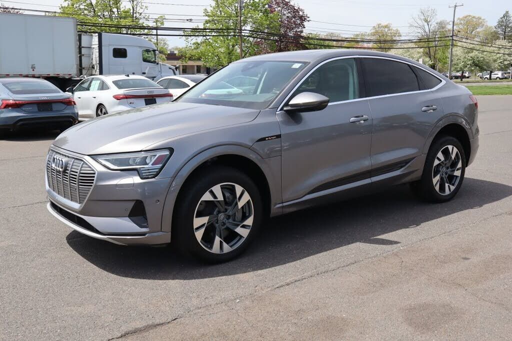 2020 AUDI e-tron Sportback