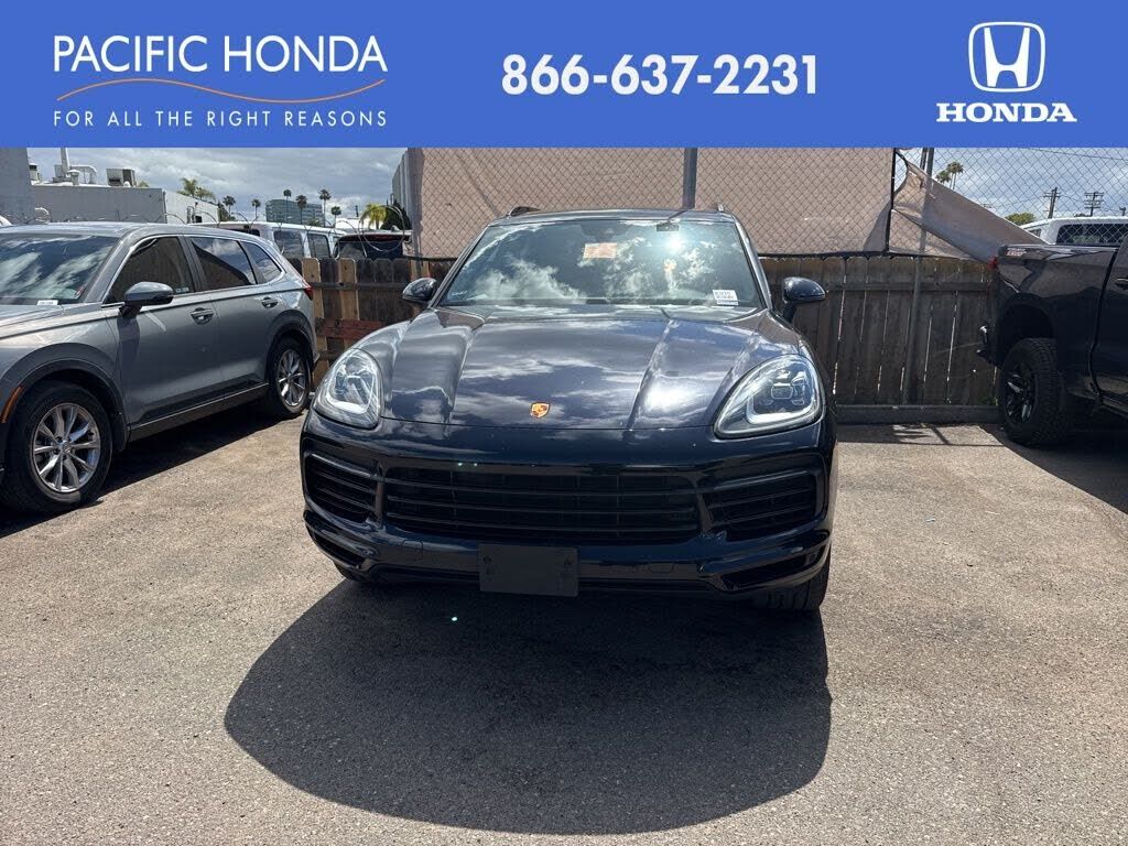 2021 PORSCHE Cayenne