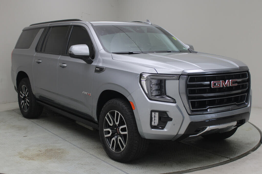 2023 GMC Yukon XL