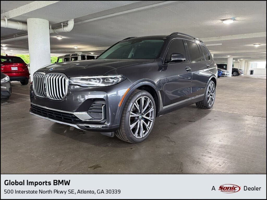 2021 BMW X7