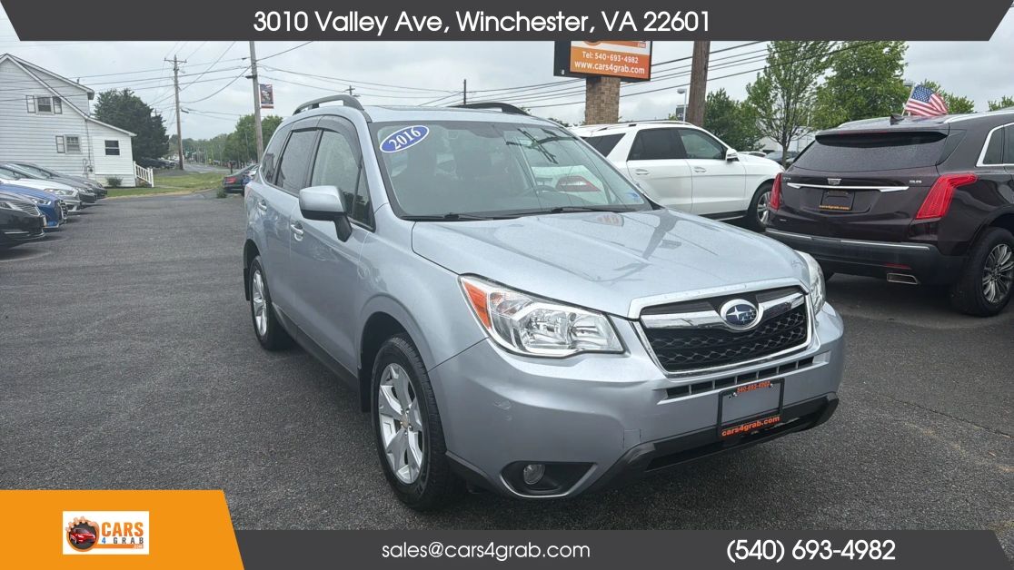 2016 SUBARU Forester