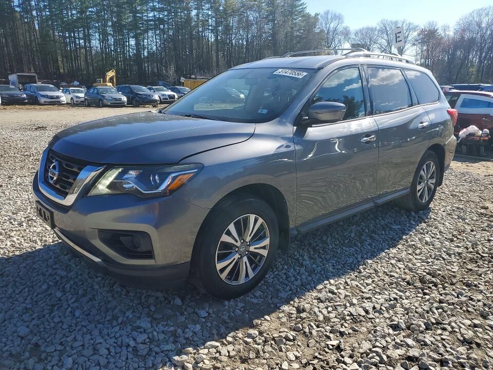 2017 NISSAN Pathfinder