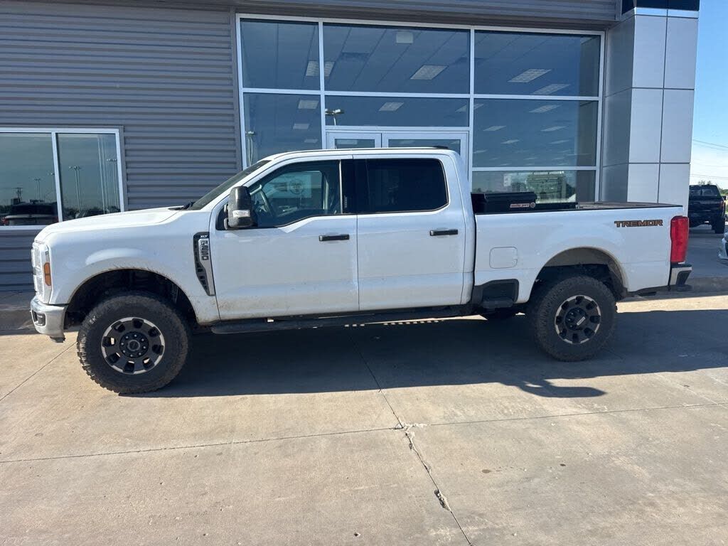 2024 FORD F-250