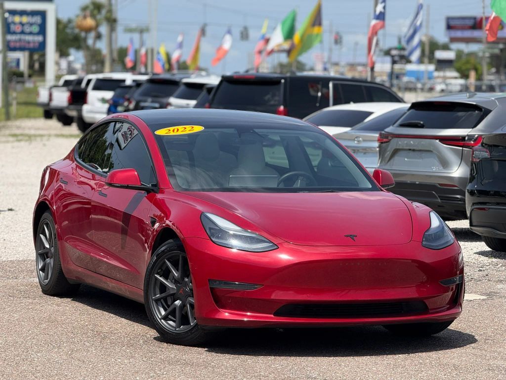 2022 TESLA Model 3