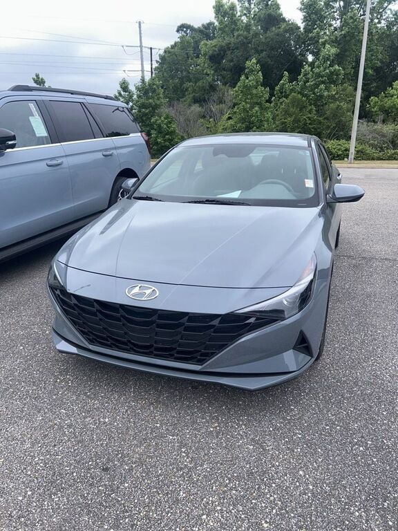 2021 HYUNDAI Elantra