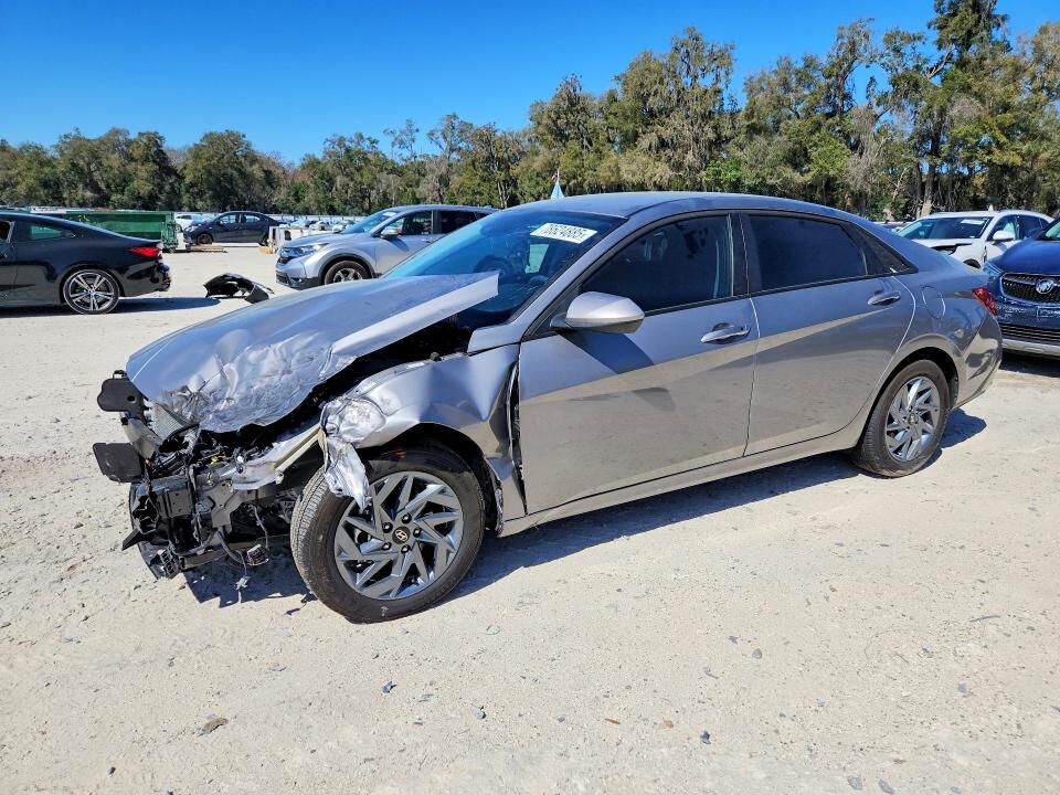 2025 HYUNDAI Elantra