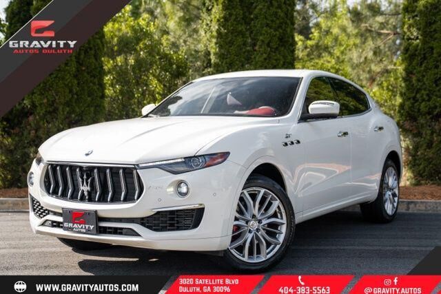 2022 MASERATI Levante