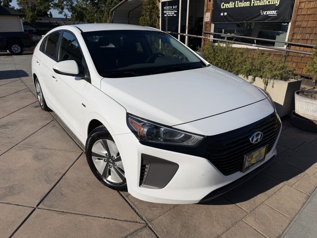 2018 HYUNDAI Ioniq