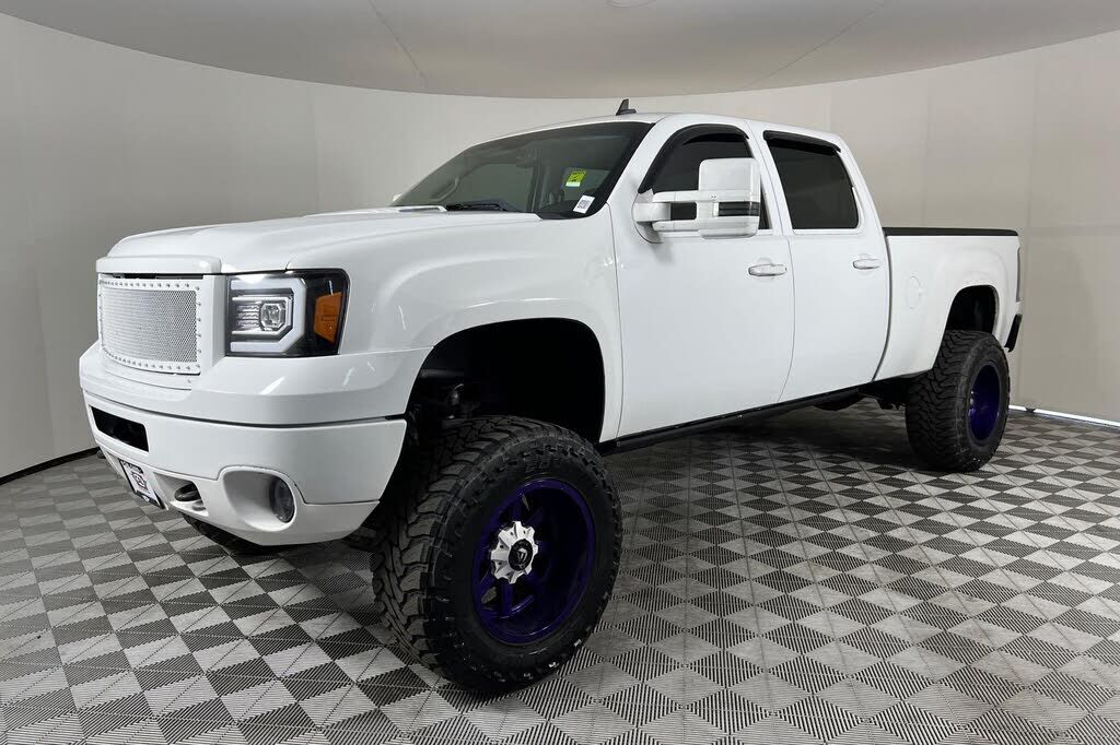 2011 GMC Sierra