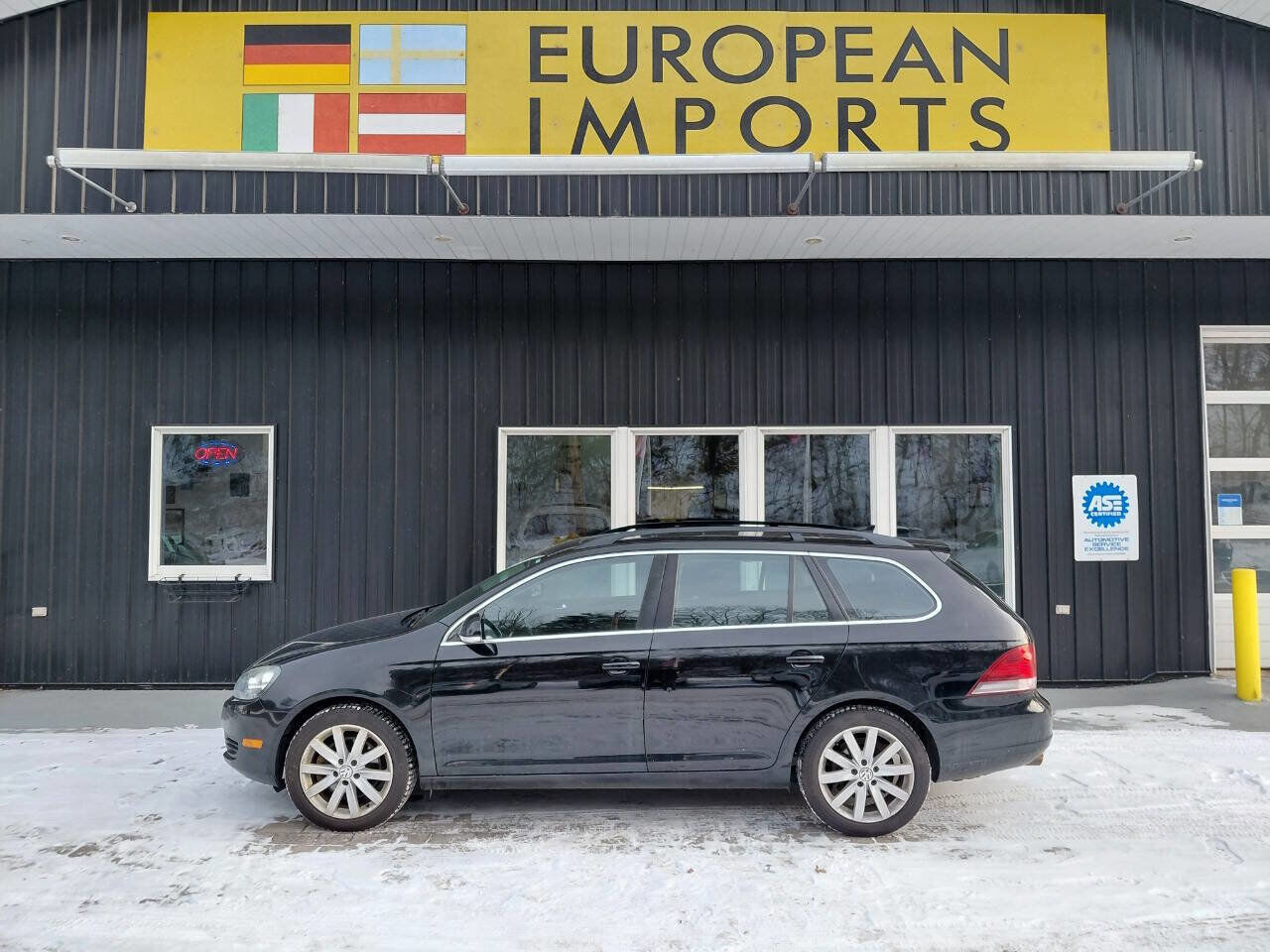 2012 VOLKSWAGEN Jetta SportWagen