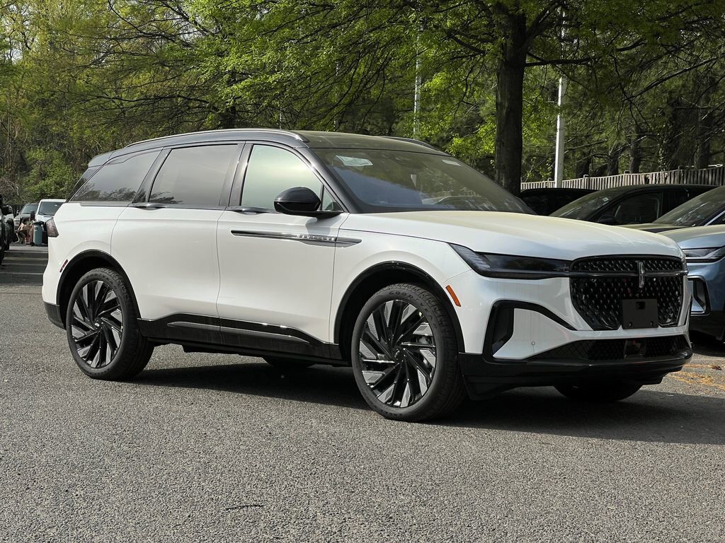 2026 LINCOLN Nautilus