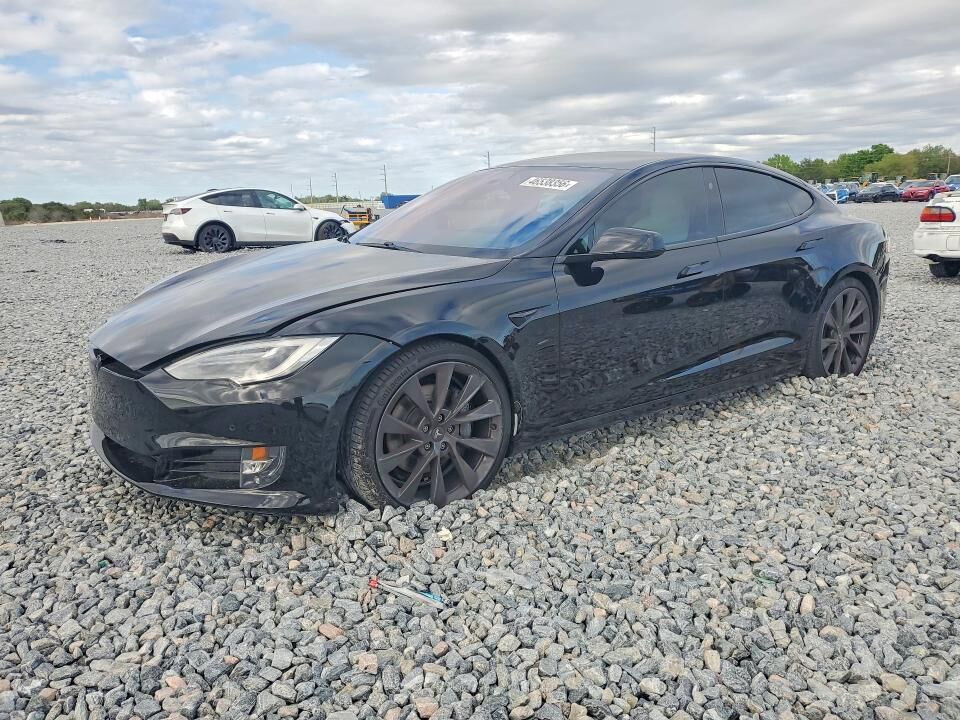 2020 TESLA Model S