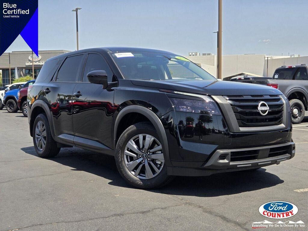 2024 NISSAN Pathfinder