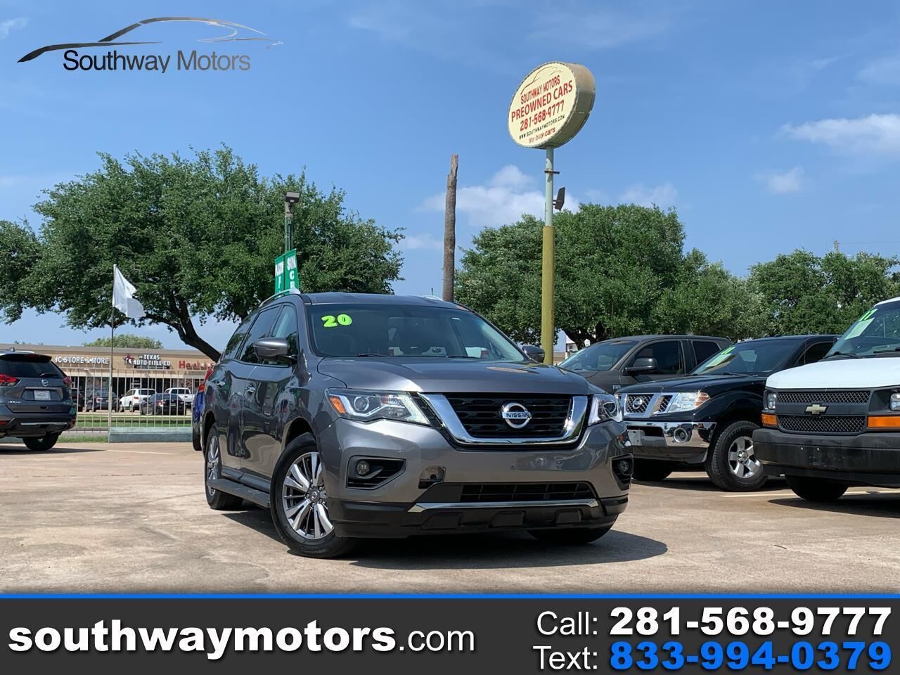 2020 NISSAN Pathfinder