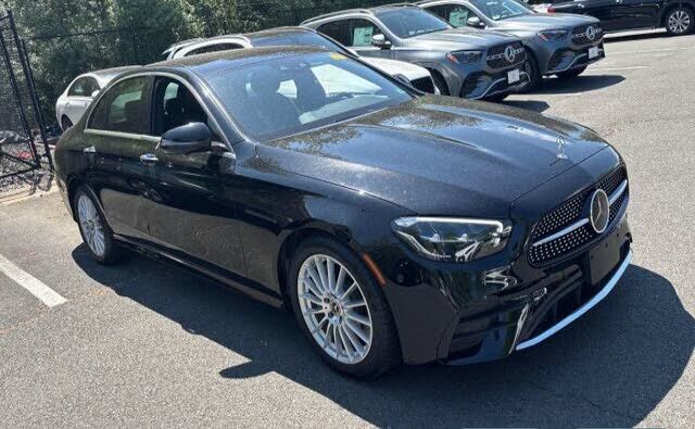 2022 MERCEDES-BENZ E-Class