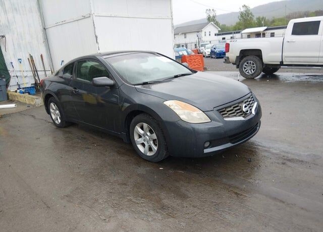 2009 NISSAN Altima