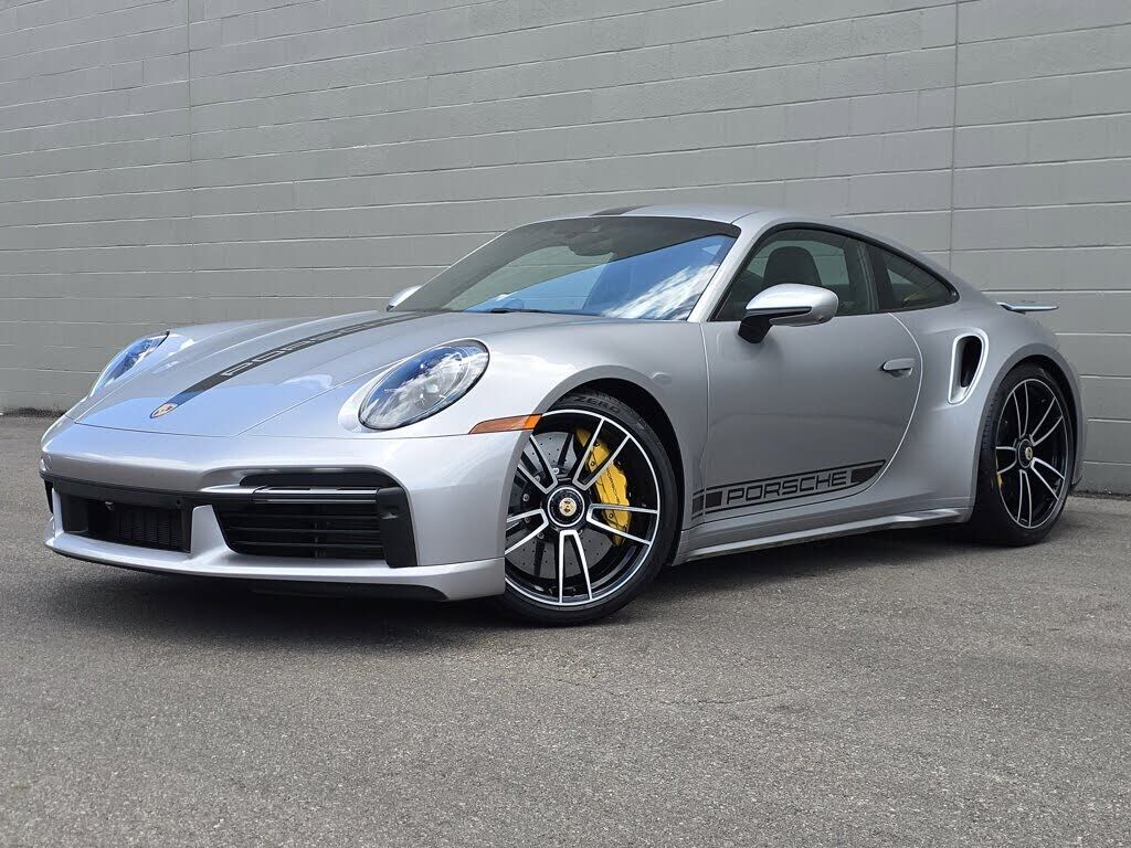 2021 PORSCHE 911