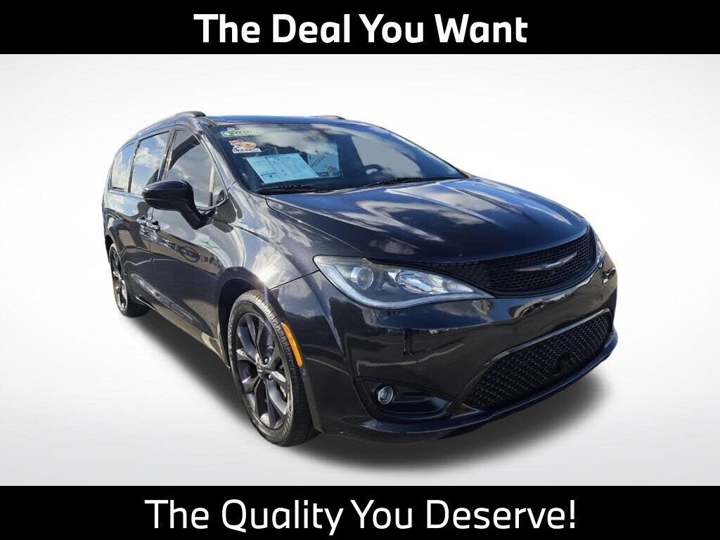 2019 CHRYSLER Pacifica