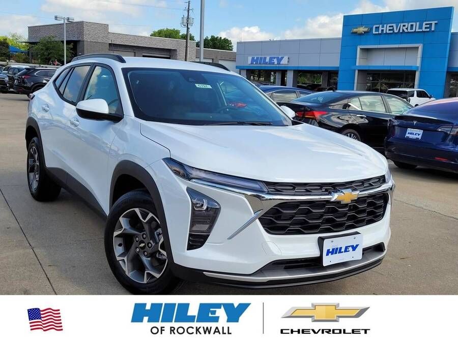 2026 CHEVROLET Trax