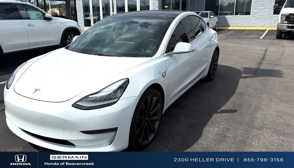 2020 TESLA Model 3