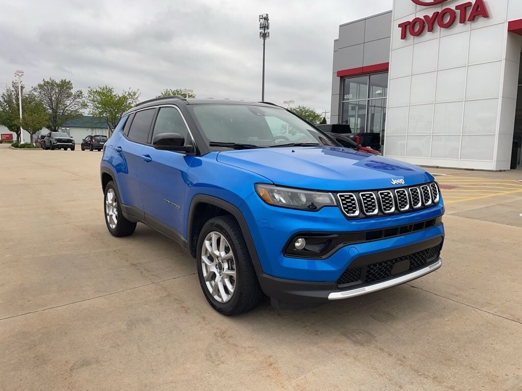 2025 JEEP Compass