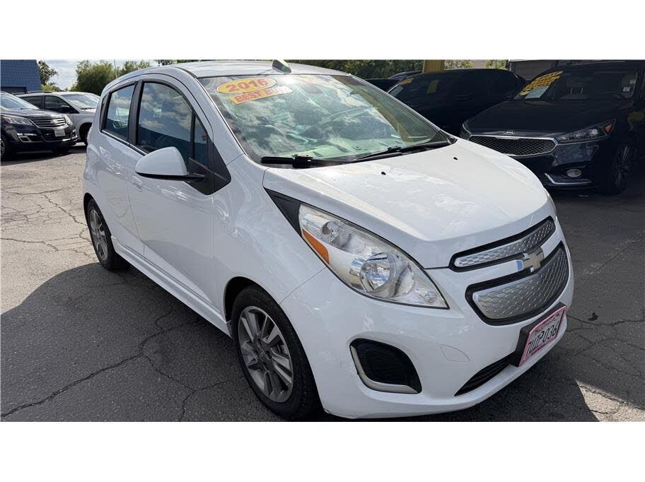 2016 CHEVROLET Spark