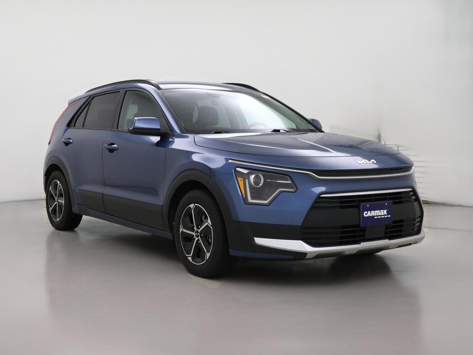 2023 KIA Niro