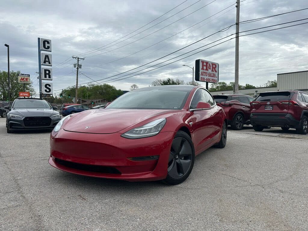 2018 TESLA Model 3