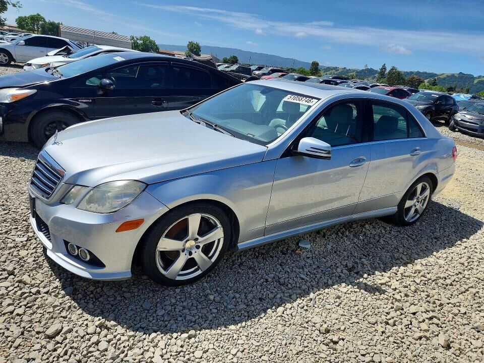 2010 MERCEDES-BENZ E-Class